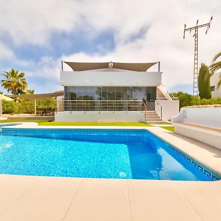 Villa Casablanca - Miami Style For 8 Guests