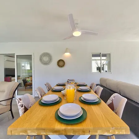 Villa Casablanca - Miami Style For 8 Guests *