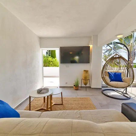Casablanca - Miami Style For 8 Guests * Balcon del Mar
