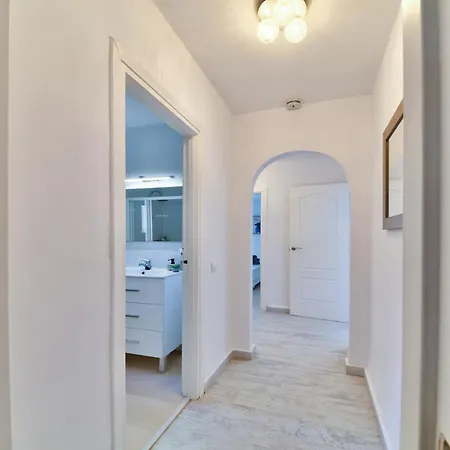 Villa Casablanca - Miami Style For 8 Guests Balcon del Mar