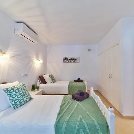 Casablanca - Miami Style For 8 Guests Villa Balcon del Mar